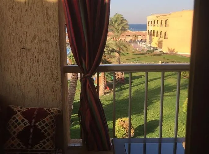 Bed Room , Pool View Porto South Beach شاليه علي البسين بقرية بورتو ساوث بيتش العين السخنة Holiday park